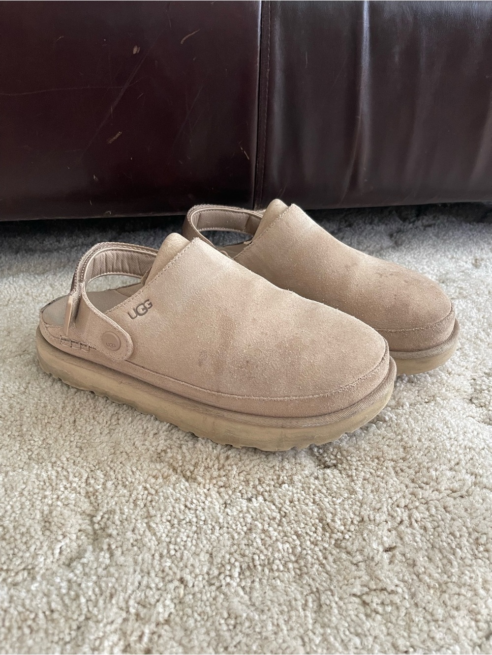UGG Women's Suede Slip-On Clog - Sand
